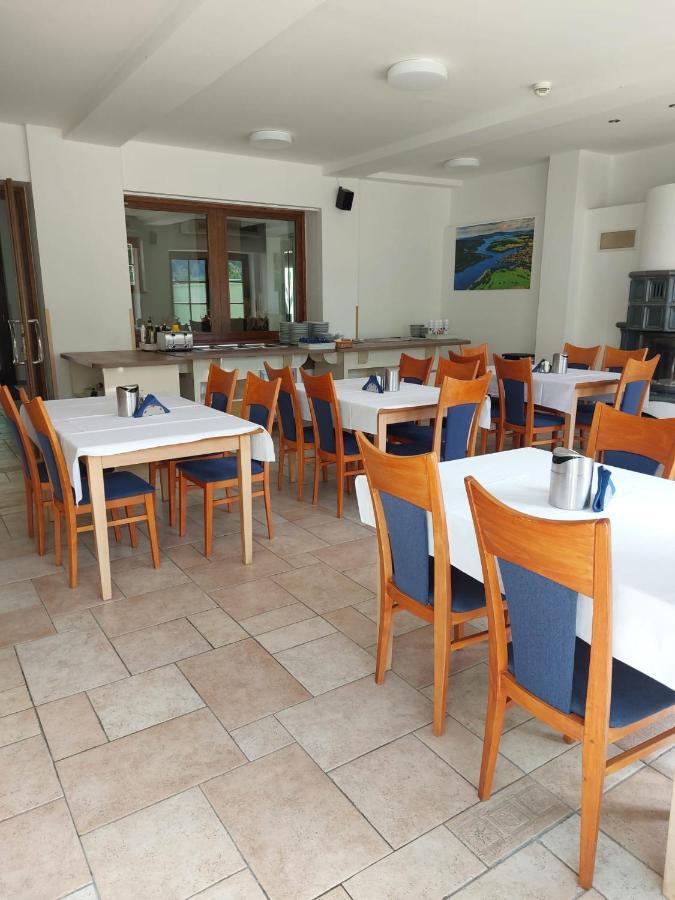 Hotel Vltava Frymburk Eksteriør bilde